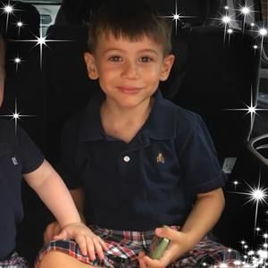 Meet your Posher, Mia